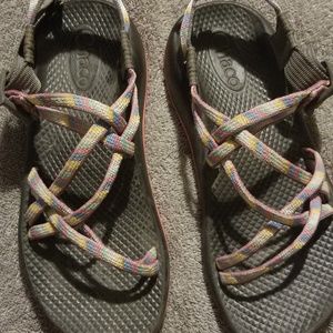 Girls Chaco's